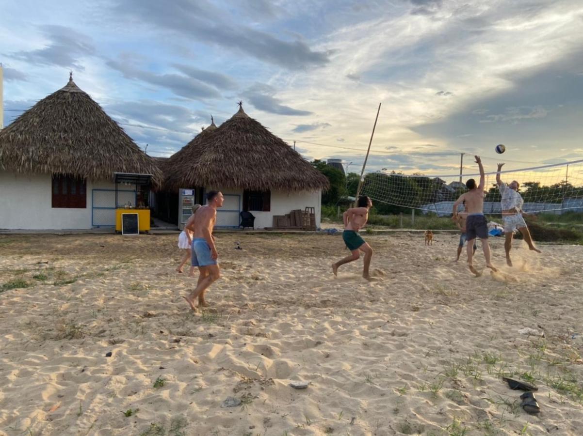 The Seaside Bungalow Hostel And Bar Хойан Экстерьер фото