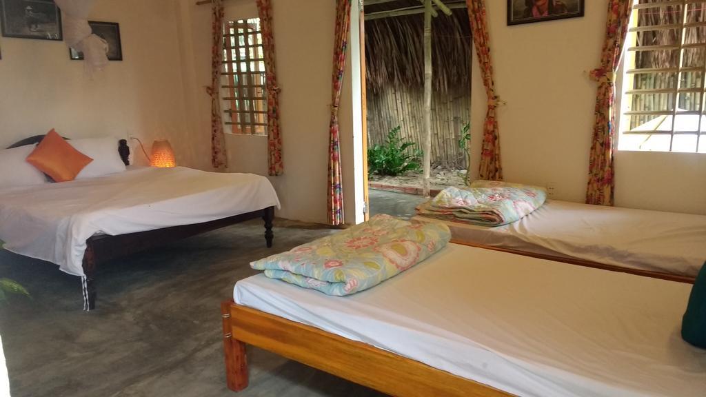 The Seaside Bungalow Hostel And Bar Хойан Экстерьер фото