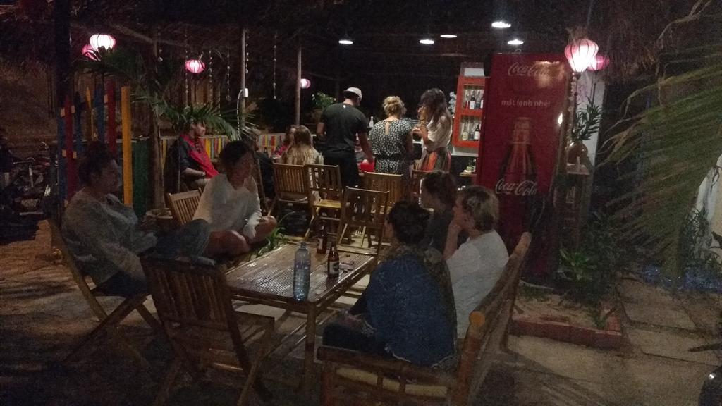 The Seaside Bungalow Hostel And Bar Хойан Экстерьер фото