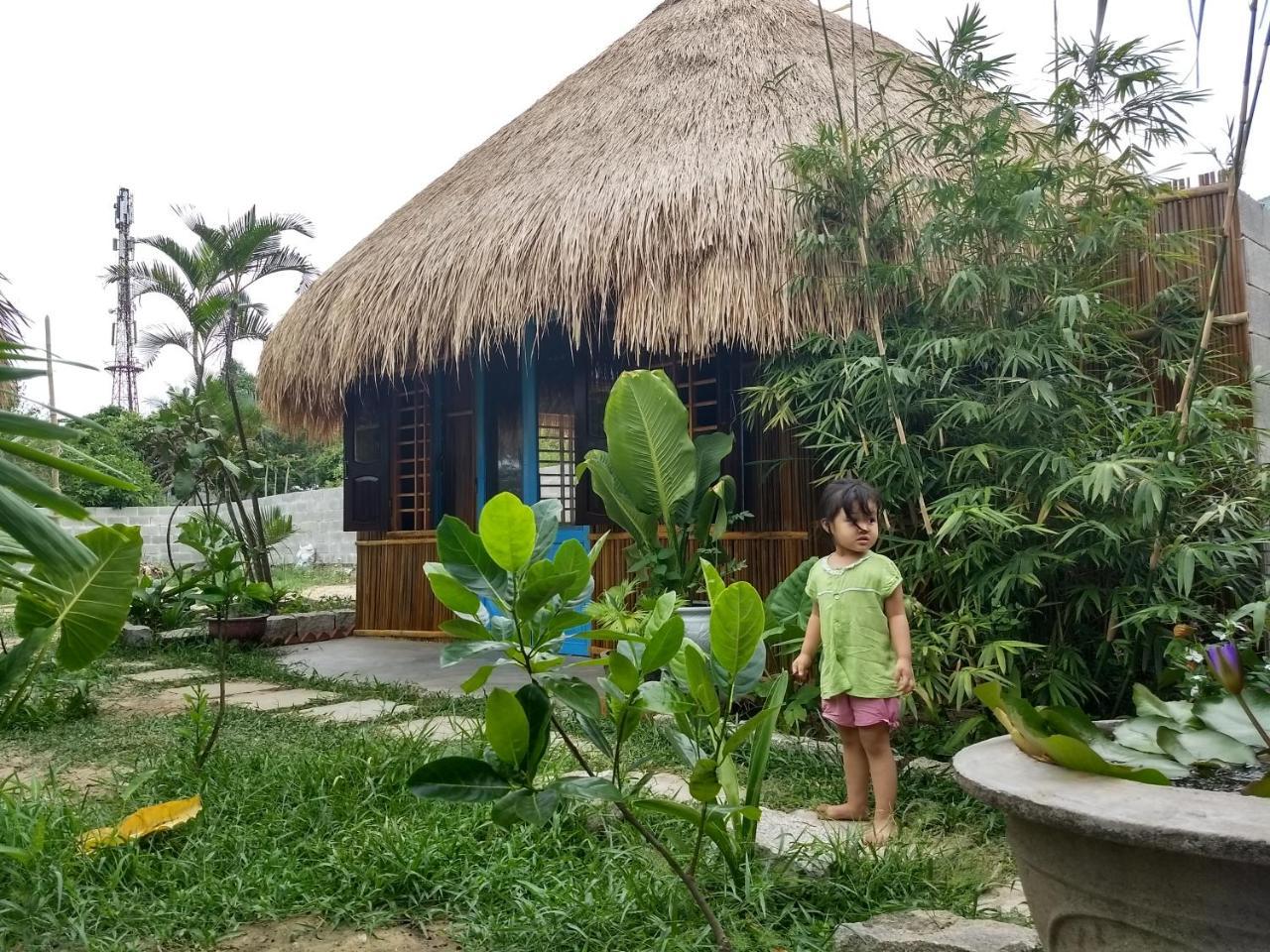 The Seaside Bungalow Hostel And Bar Хойан Экстерьер фото