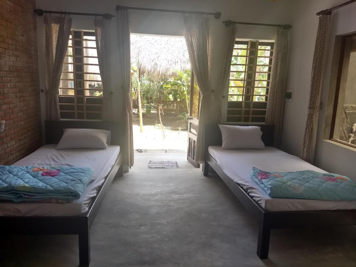 The Seaside Bungalow Hostel And Bar Хойан Экстерьер фото
